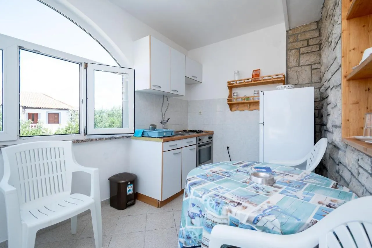 Apartments With A Parking Space Povljana, Pag - 21318